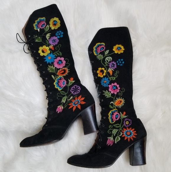 Enosis Shoes - Vintage Black Suede Boots with Floral Embroidery